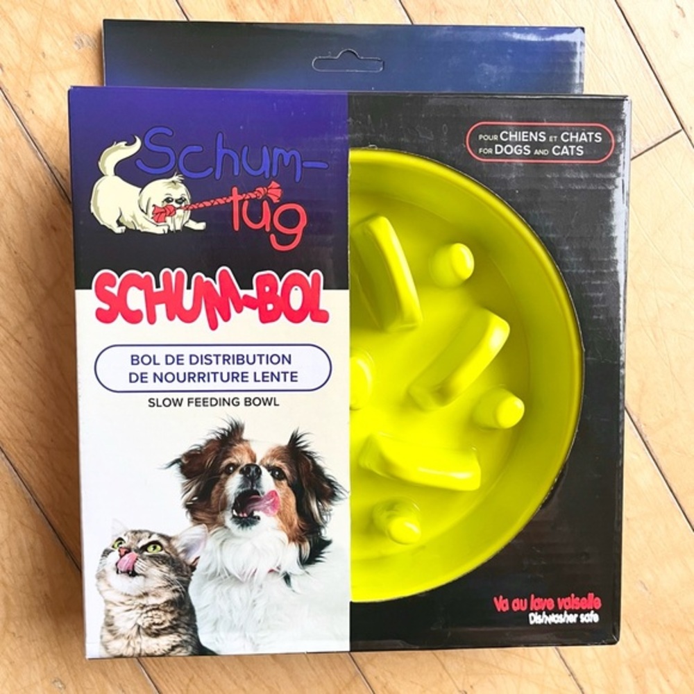 Slow Feeding Bowl for Dogs and Cats by Schum-Tug NEW
